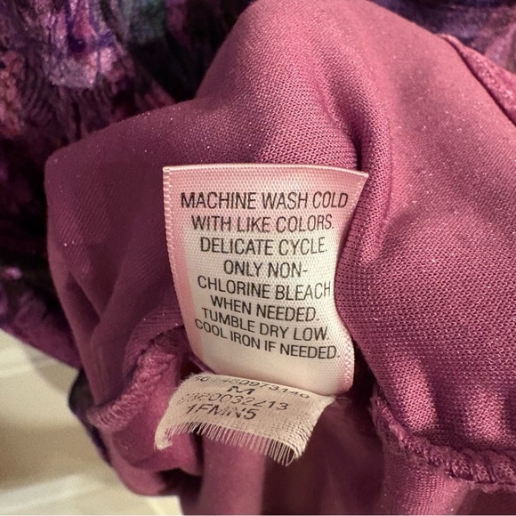 Whimsigoth Apt 9 Purple Velvet Peacock V-Neck Top Tunic M EUC - Picture 6 of 6